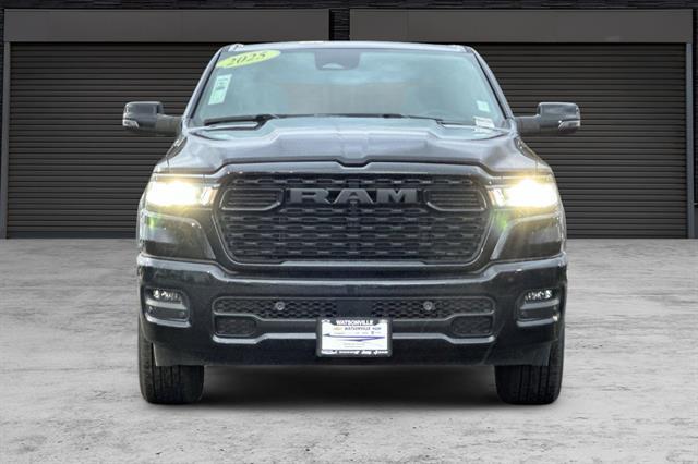 new 2025 Ram 1500 car