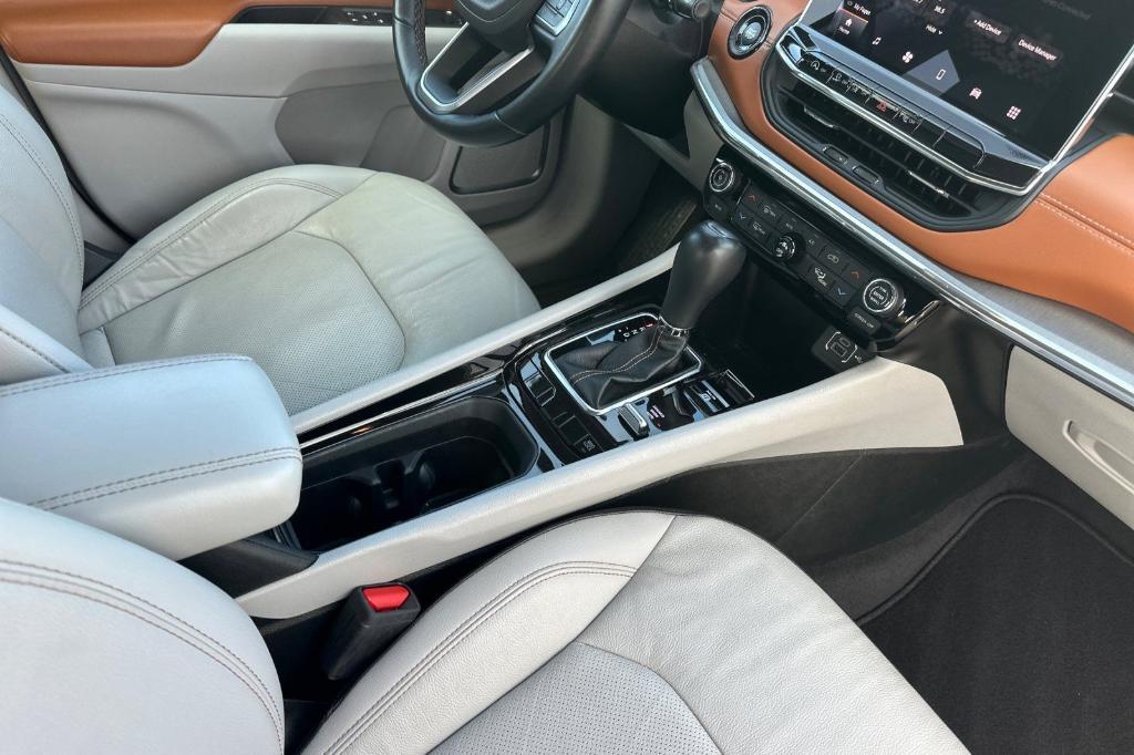 used 2022 Jeep Compass car, priced at $22,990