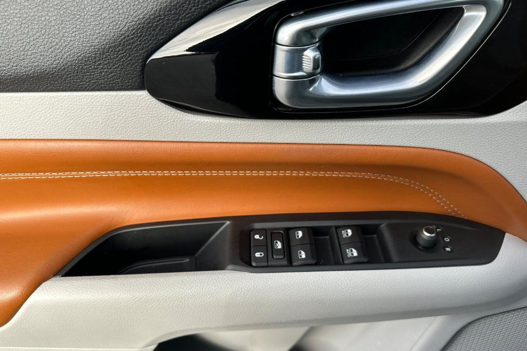 used 2022 Jeep Compass car, priced at $22,990