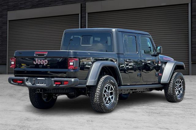 new 2024 Jeep Gladiator car, priced at $62,092