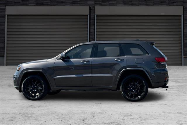 used 2021 Jeep Grand Cherokee car, priced at $22,990