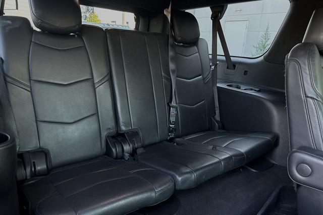 used 2019 Cadillac Escalade ESV car, priced at $34,691