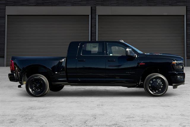 new 2025 Ram 3500 car, priced at $91,795