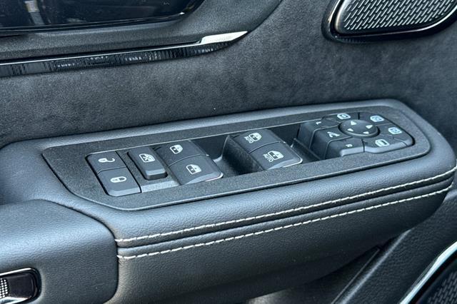 new 2025 Ram 1500 car, priced at $82,720