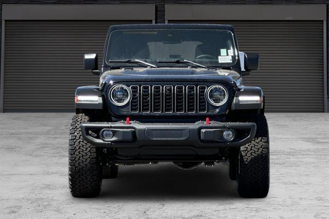 new 2025 Jeep Wrangler car, priced at $70,045