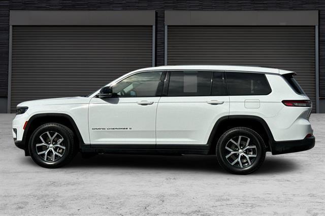 used 2023 Jeep Grand Cherokee L car, priced at $27,691