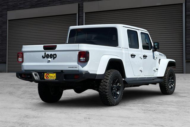 new 2025 Jeep Gladiator car, priced at $46,782