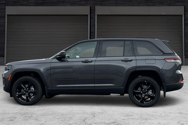 new 2024 Jeep Grand Cherokee car