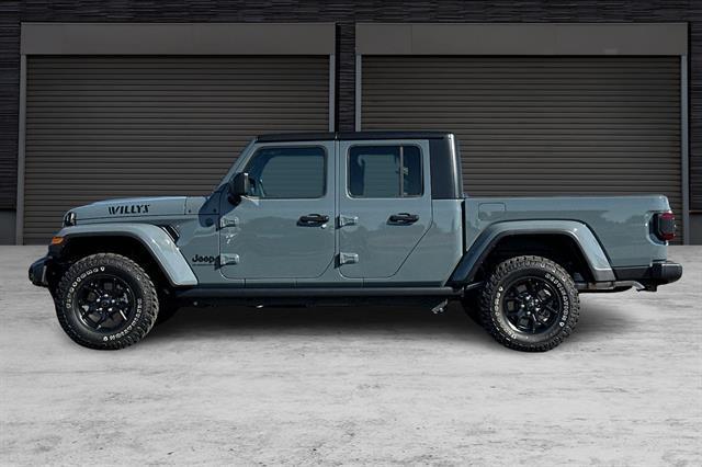 new 2024 Jeep Gladiator car, priced at $46,742