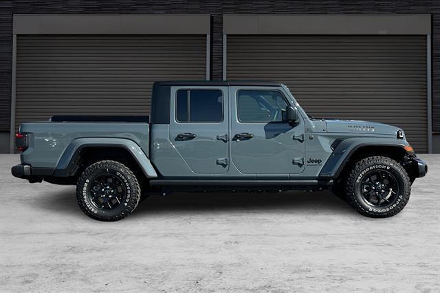 new 2024 Jeep Gladiator car, priced at $46,742