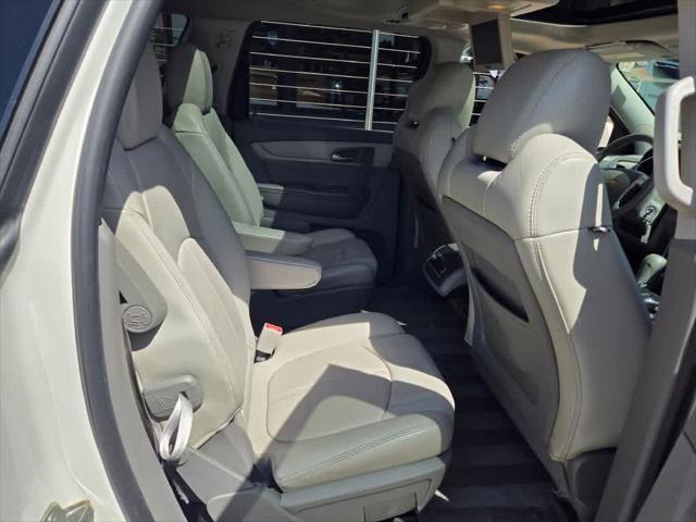 used 2015 Chevrolet Traverse car, priced at $8,995