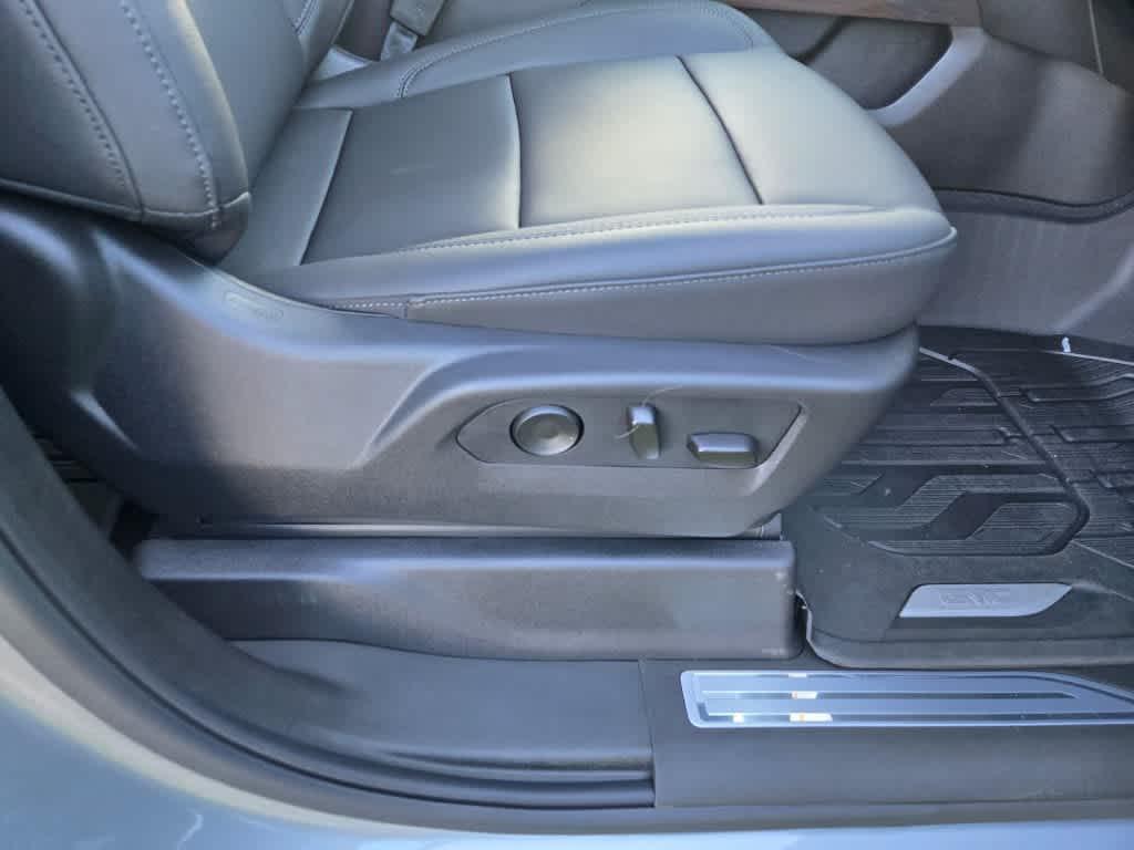 new 2026 GMC Sierra 2500 car, priced at $85,150