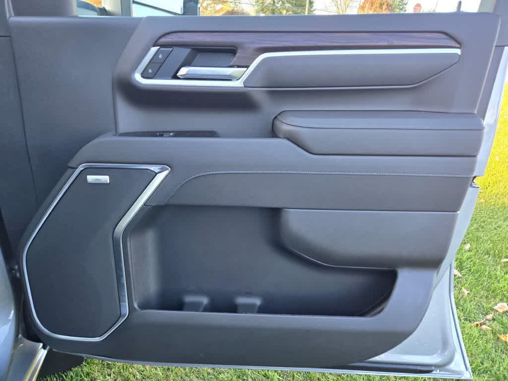 new 2026 GMC Sierra 2500 car, priced at $85,150