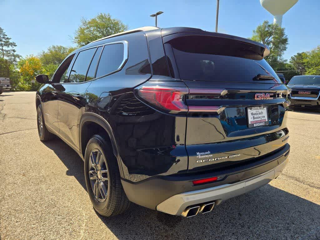 used 2025 GMC Acadia car, priced at $38,995