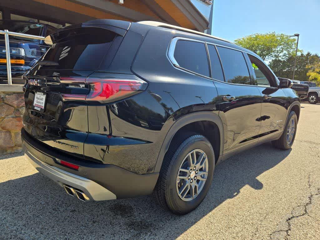 used 2025 GMC Acadia car, priced at $38,995
