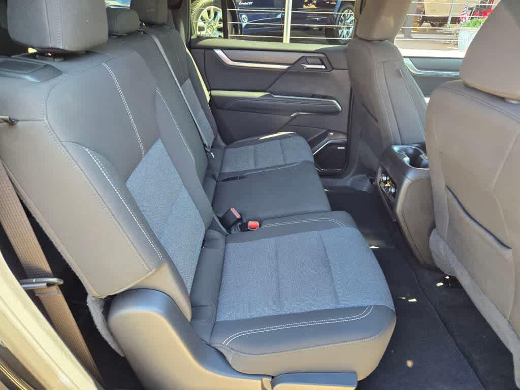 used 2025 GMC Acadia car, priced at $38,995
