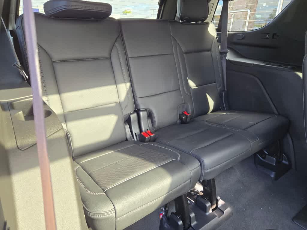 used 2022 GMC Yukon car, priced at $52,995