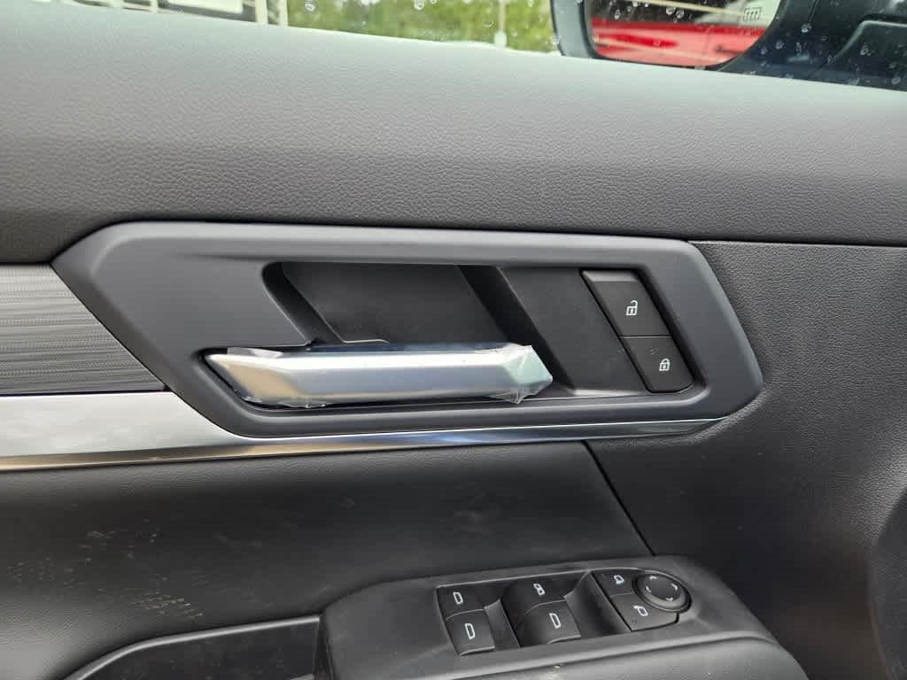 new 2025 GMC Terrain car, priced at $31,890