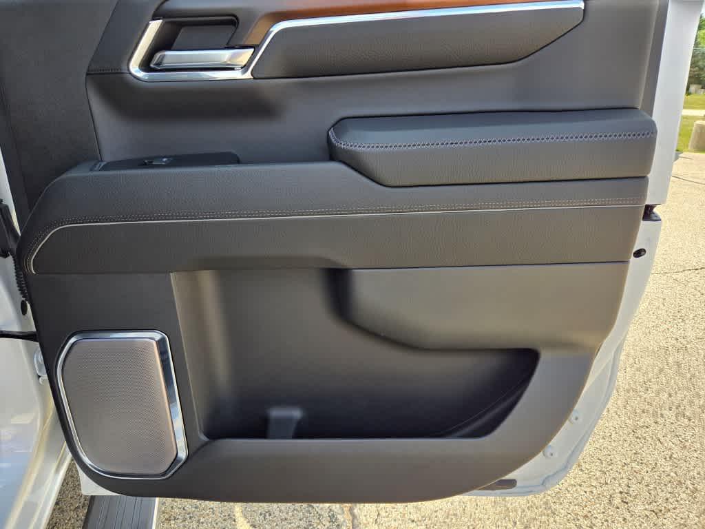 used 2024 GMC Sierra 1500 car, priced at $59,995