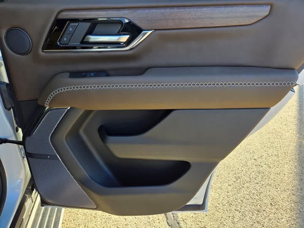 used 2025 GMC Yukon car, priced at $97,995