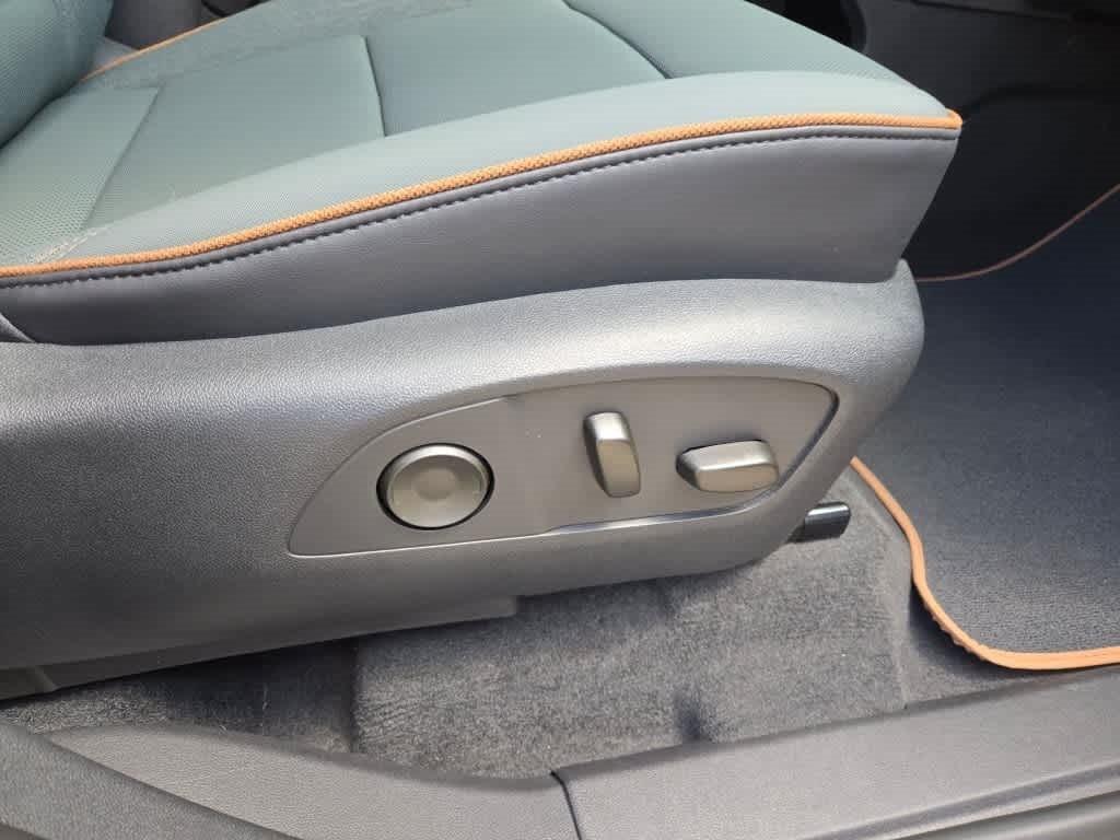 used 2025 GMC Acadia car, priced at $50,995