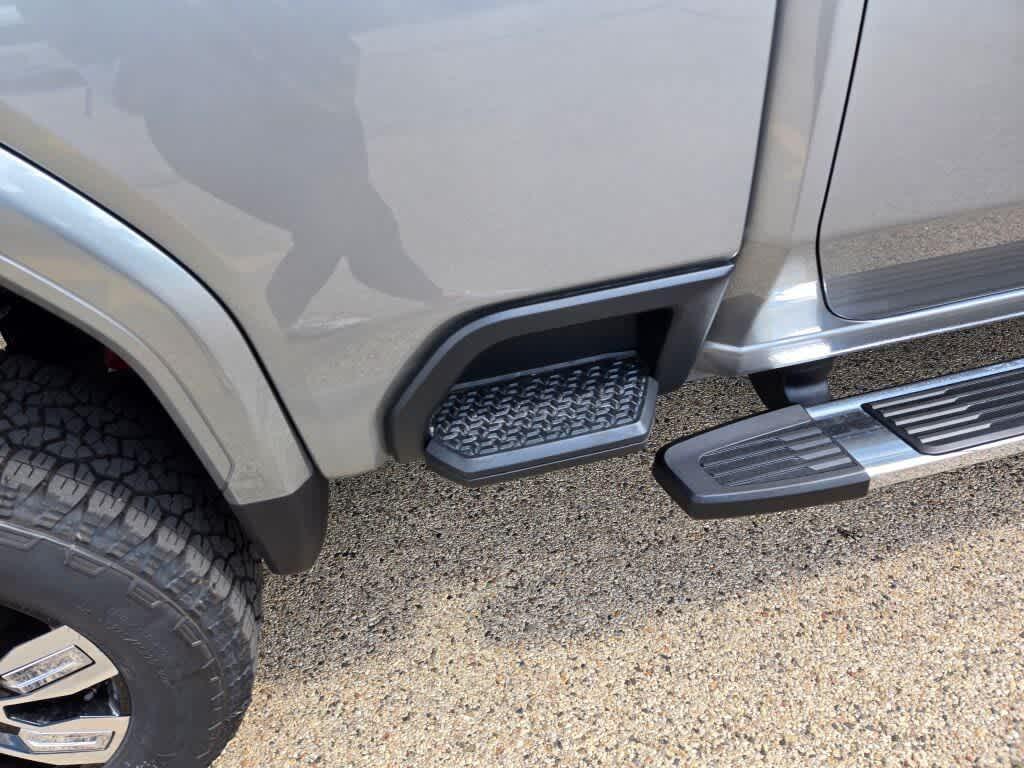 new 2026 GMC Sierra 2500 car, priced at $80,075