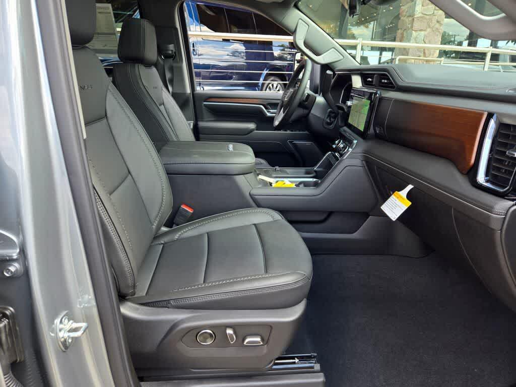 new 2026 GMC Sierra 2500 car, priced at $80,075
