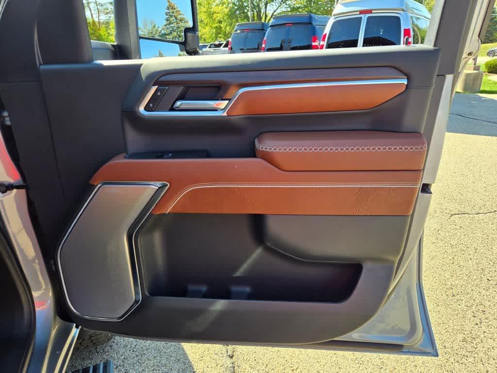 new 2026 GMC Sierra 2500 car, priced at $99,275