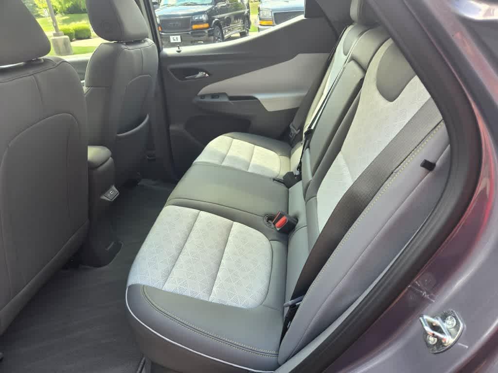 used 2022 Chevrolet Bolt EUV car, priced at $19,495