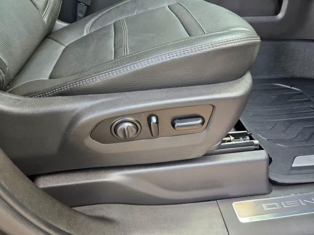used 2020 GMC Sierra 1500 car, priced at $35,995