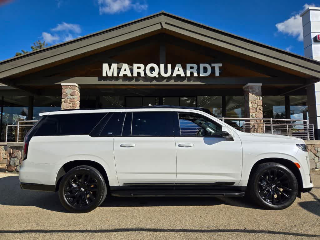 used 2023 Cadillac Escalade ESV car, priced at $82,995