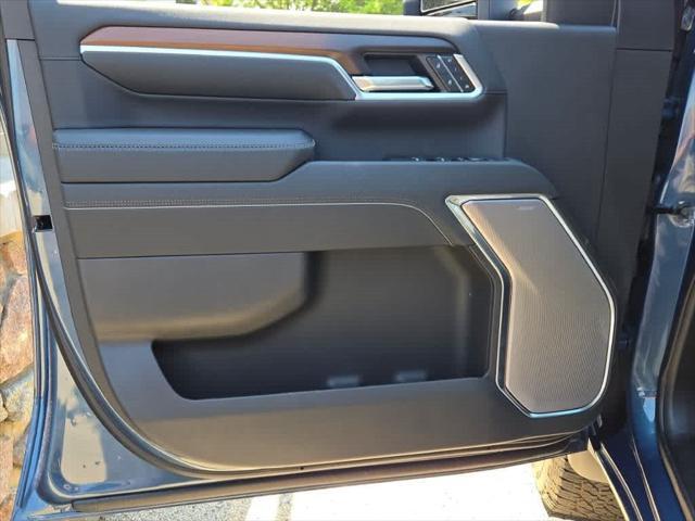 new 2025 GMC Sierra 2500 car, priced at $87,915