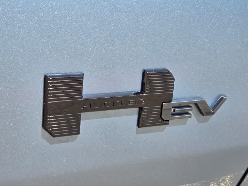 new 2024 GMC HUMMER EV Pickup car, priced at $135,645