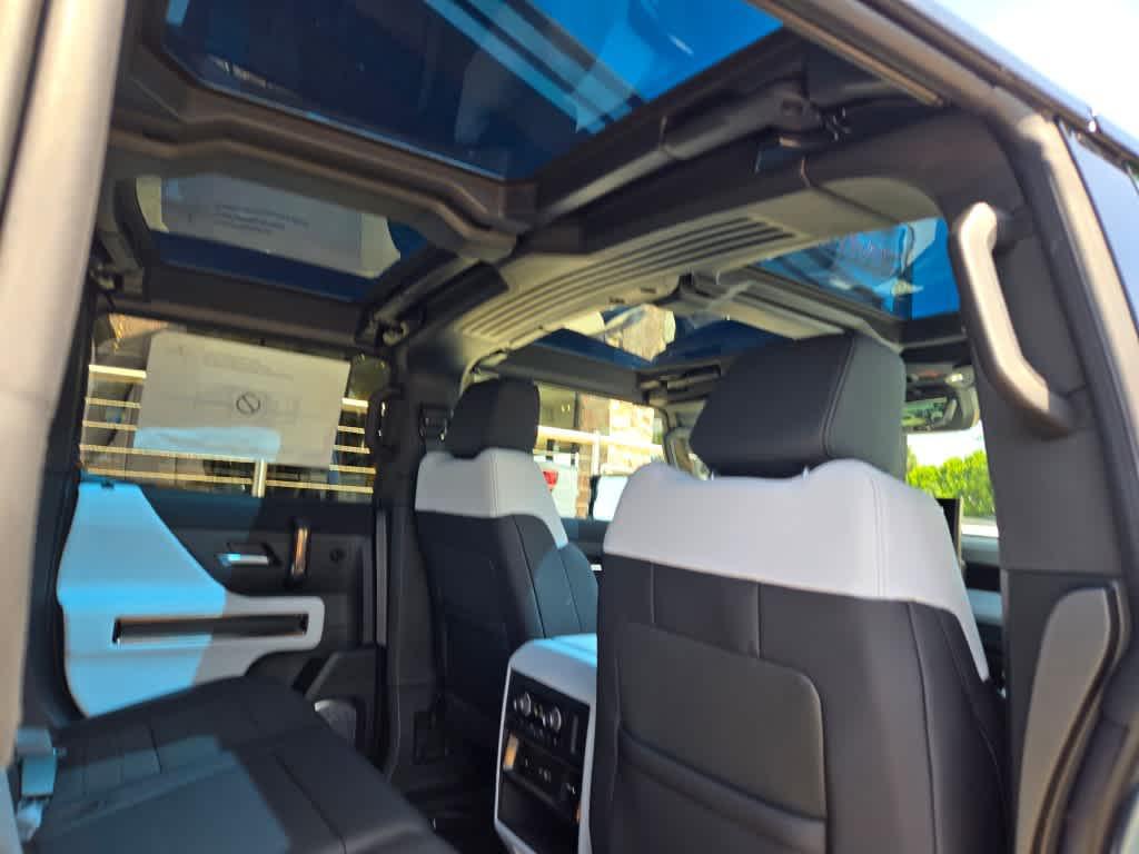 new 2024 GMC HUMMER EV Pickup car, priced at $135,645