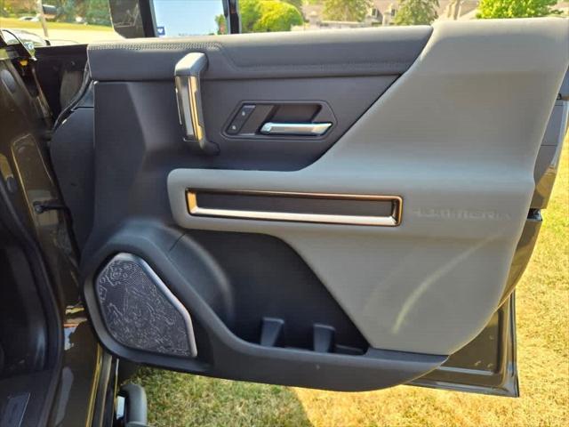 new 2024 GMC HUMMER EV SUV car, priced at $108,310