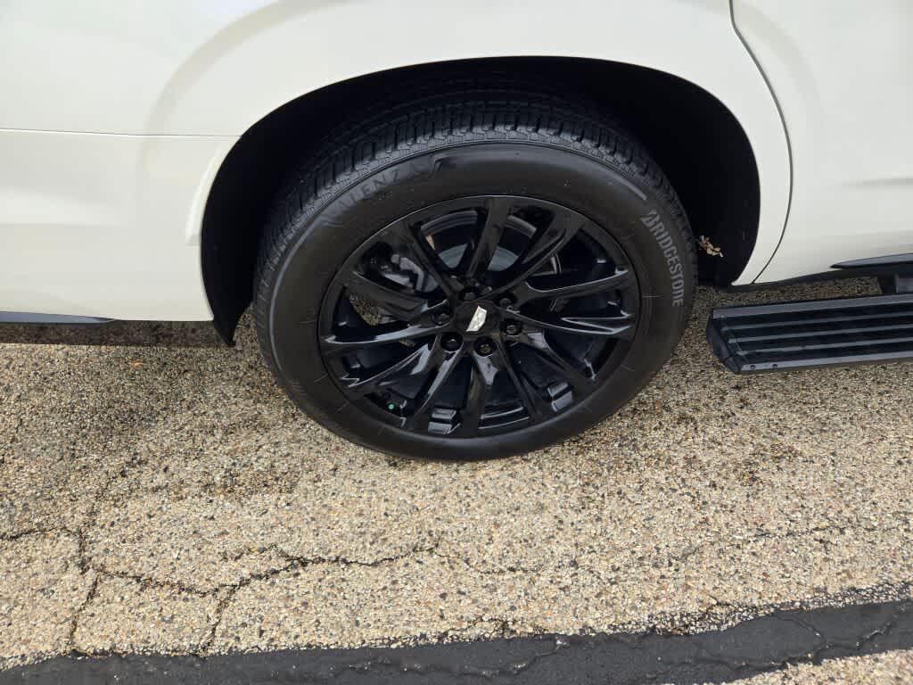 used 2024 Cadillac Escalade car, priced at $86,995