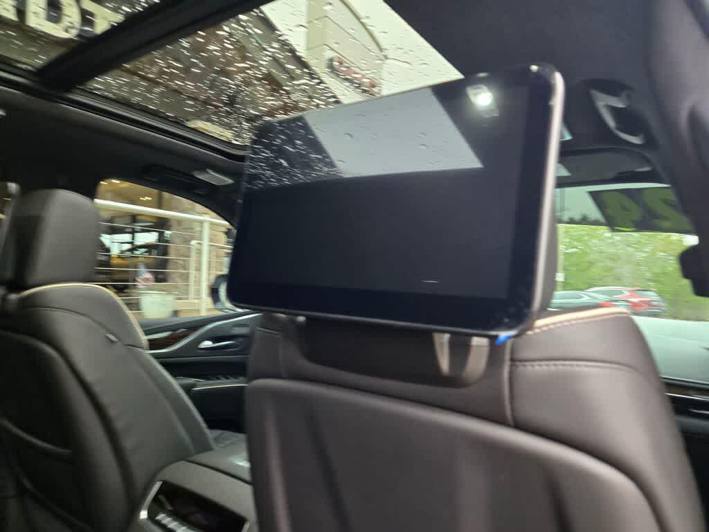 used 2024 Cadillac Escalade car, priced at $86,995