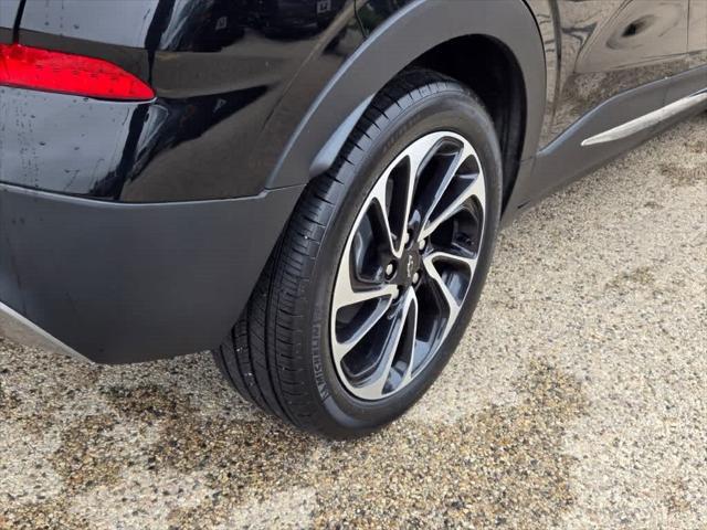 used 2022 Chevrolet Bolt EUV car, priced at $19,995
