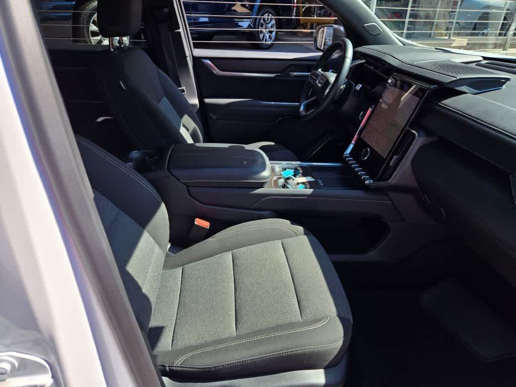 used 2025 GMC Acadia car, priced at $39,495