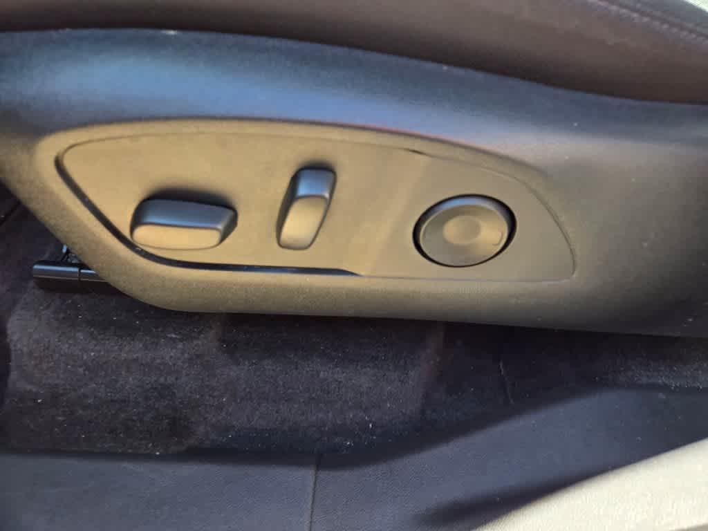 used 2025 GMC Acadia car, priced at $39,495