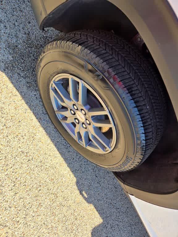 used 2025 GMC Acadia car, priced at $39,495