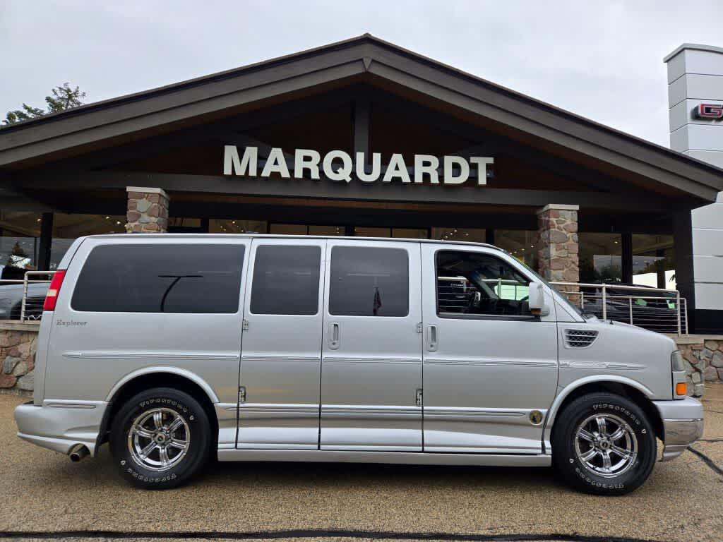 used 2010 GMC Savana 1500 car, priced at $13,995
