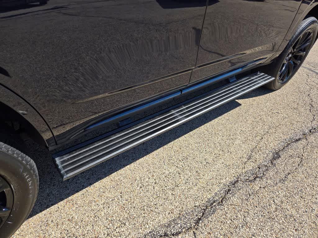 used 2023 Cadillac Escalade car, priced at $71,995