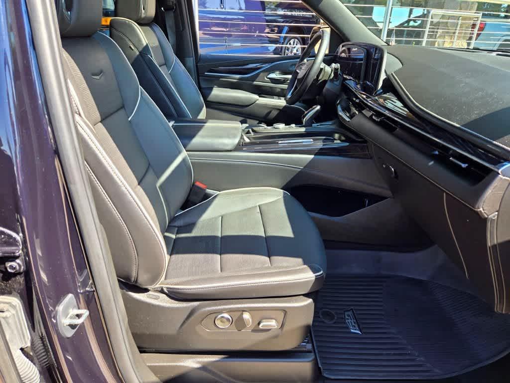 used 2023 Cadillac Escalade car, priced at $71,995