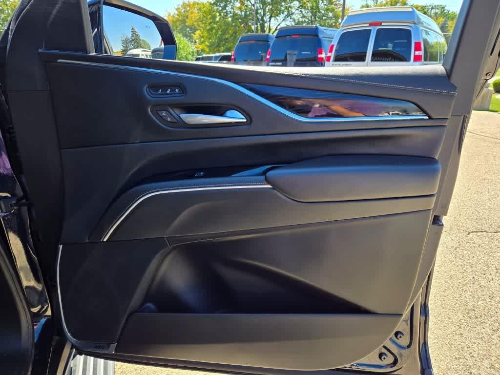 used 2023 Cadillac Escalade car, priced at $71,995