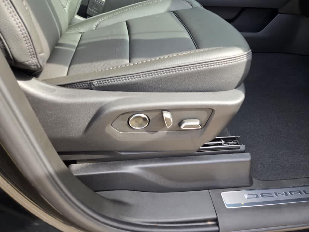 new 2026 GMC Sierra 2500 car, priced at $80,075