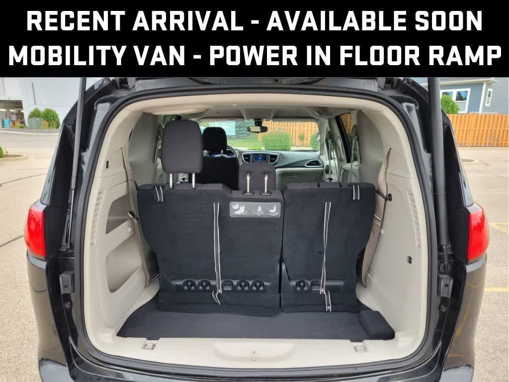 used 2018 Chrysler Pacifica car, priced at $40,995