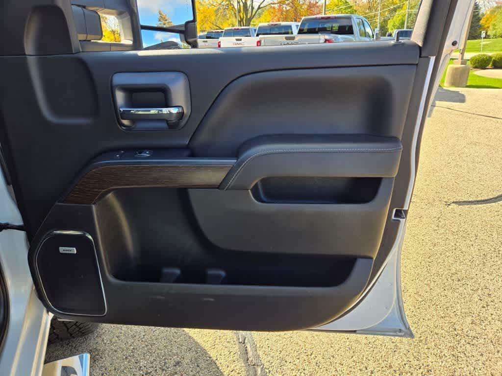 used 2019 GMC Sierra 2500 car, priced at $39,995