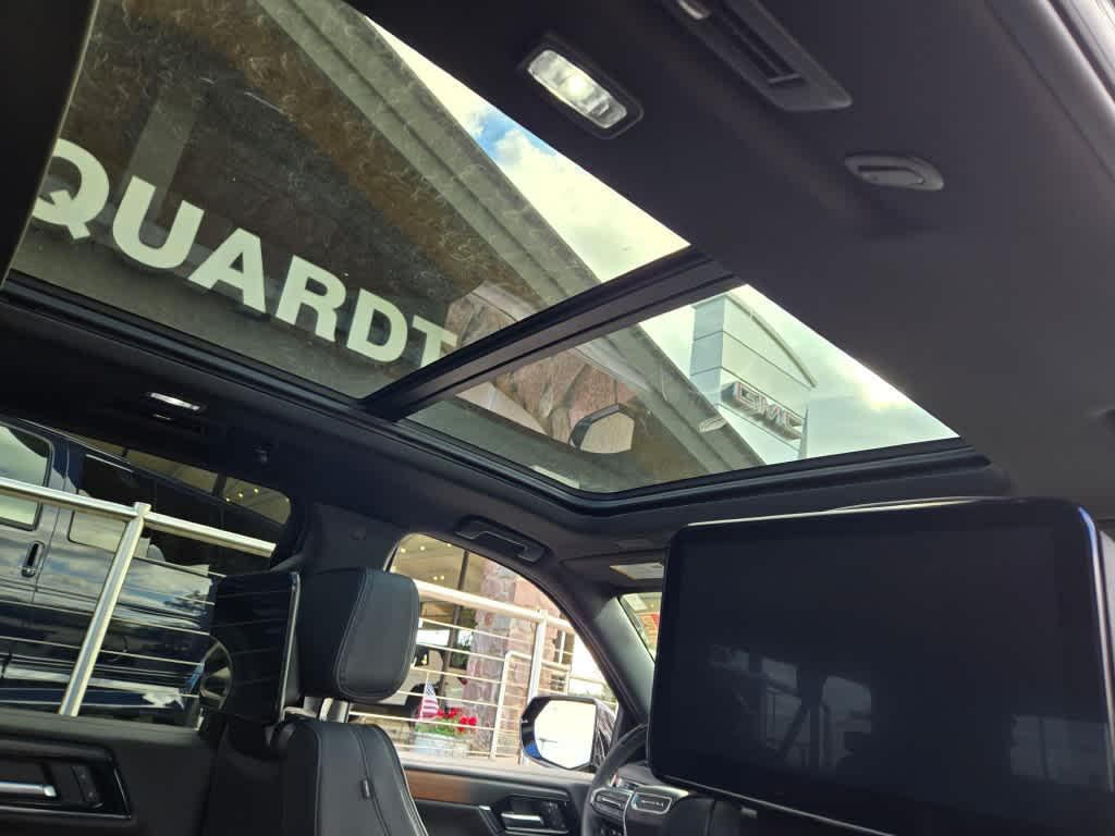 used 2025 GMC Yukon XL car, priced at $83,995