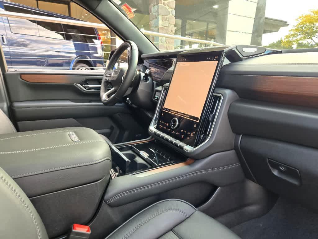 used 2025 GMC Yukon XL car, priced at $83,995